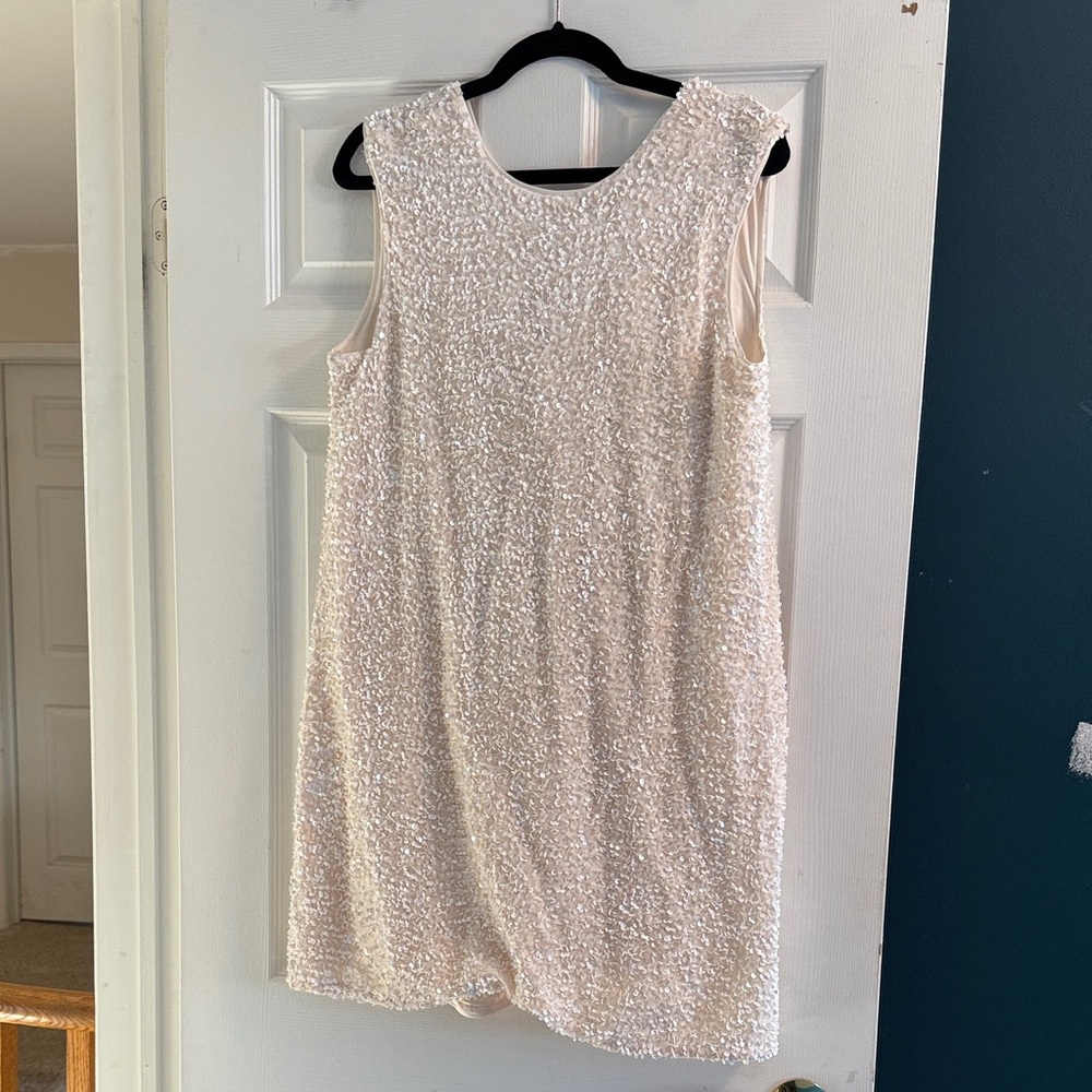 H&M Elegant White Mini Dress
